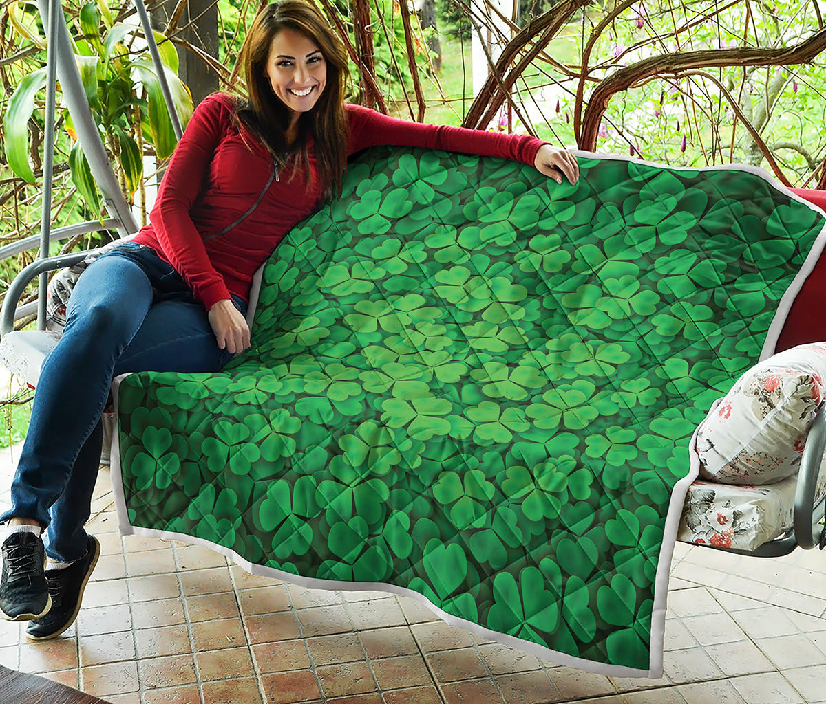 Green Clover St. Patrick's Day Print Quilt