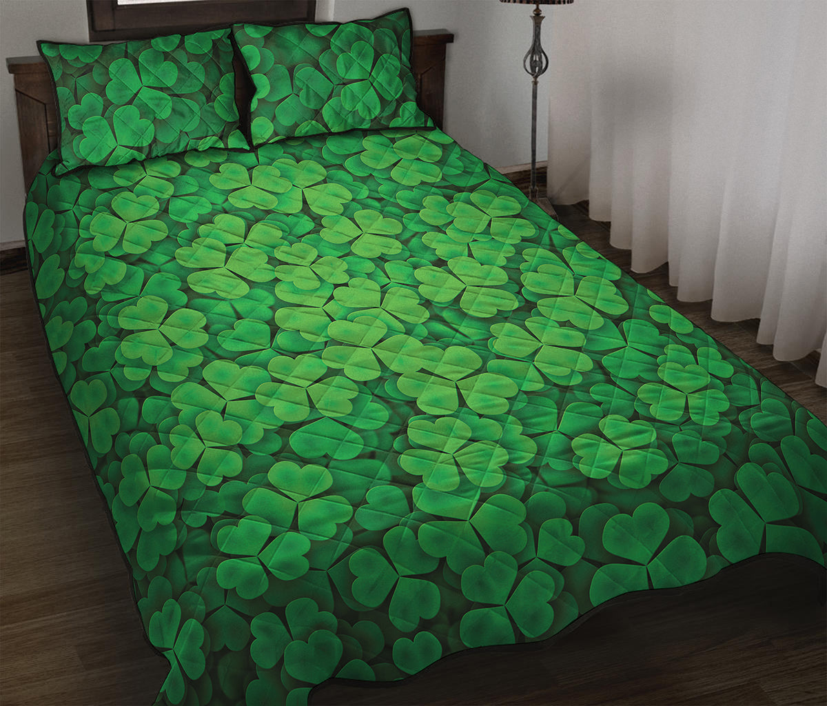 Green Clover St. Patrick's Day Print Quilt Bed Set