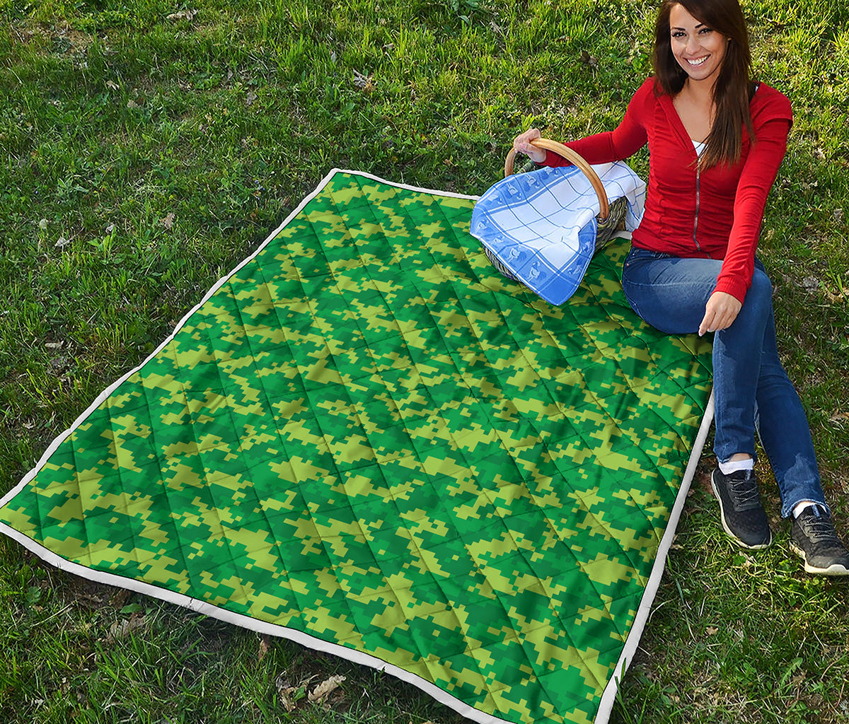 Green Digital Camo Pattern Print Quilt