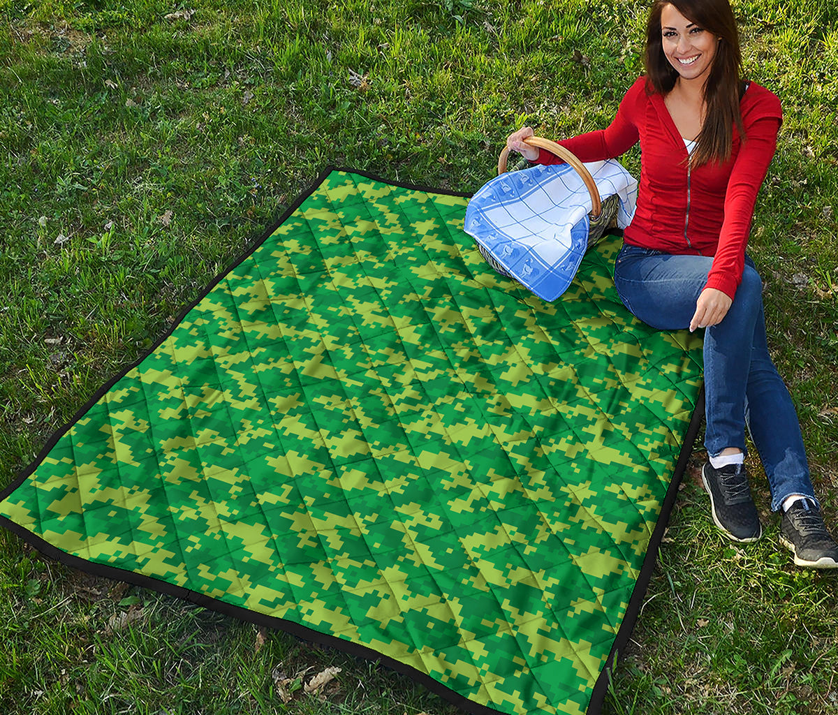 Green Digital Camo Pattern Print Quilt