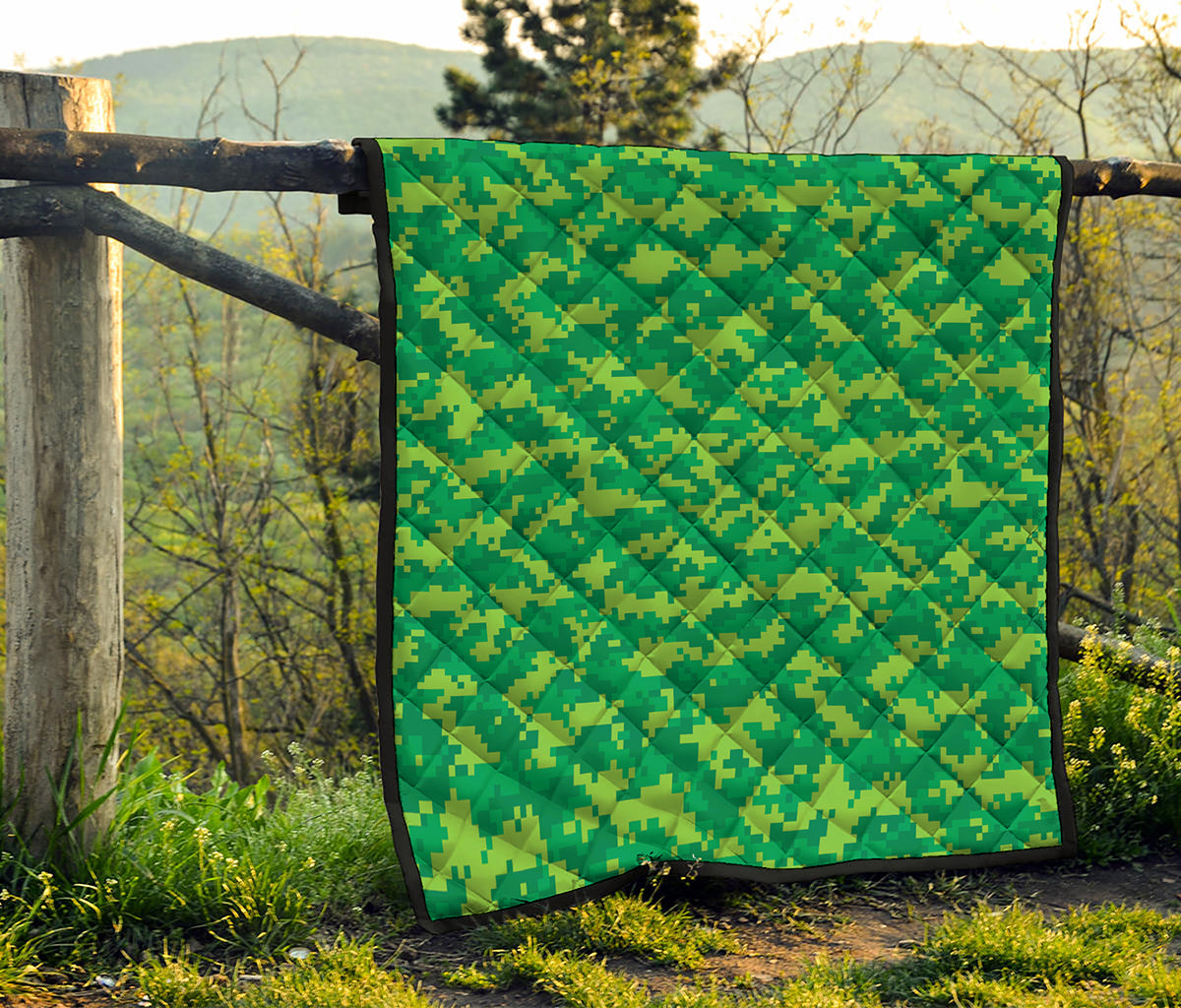 Green Digital Camo Pattern Print Quilt