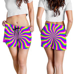 Green Dizzy Moving Optical Illusion Women's Shorts