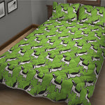 Green Doodle Bull Terrier Pattern Print Quilt Bed Set