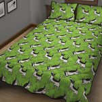 Green Doodle Bull Terrier Pattern Print Quilt Bed Set