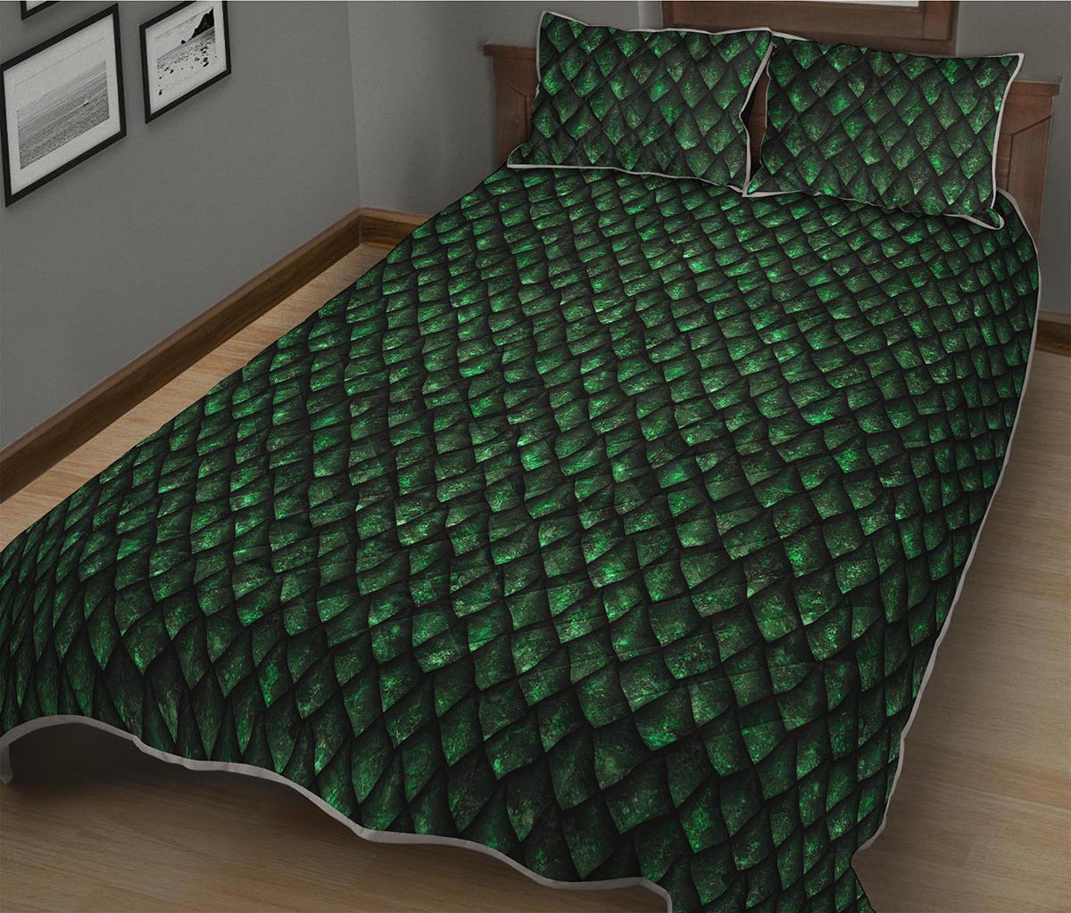 Green Dragon Scales Pattern Print Quilt Bed Set