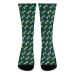 Green Dragonfly Pattern Print Crew Socks