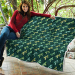 Green Dragonfly Pattern Print Quilt