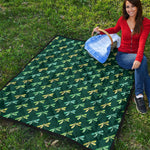 Green Dragonfly Pattern Print Quilt