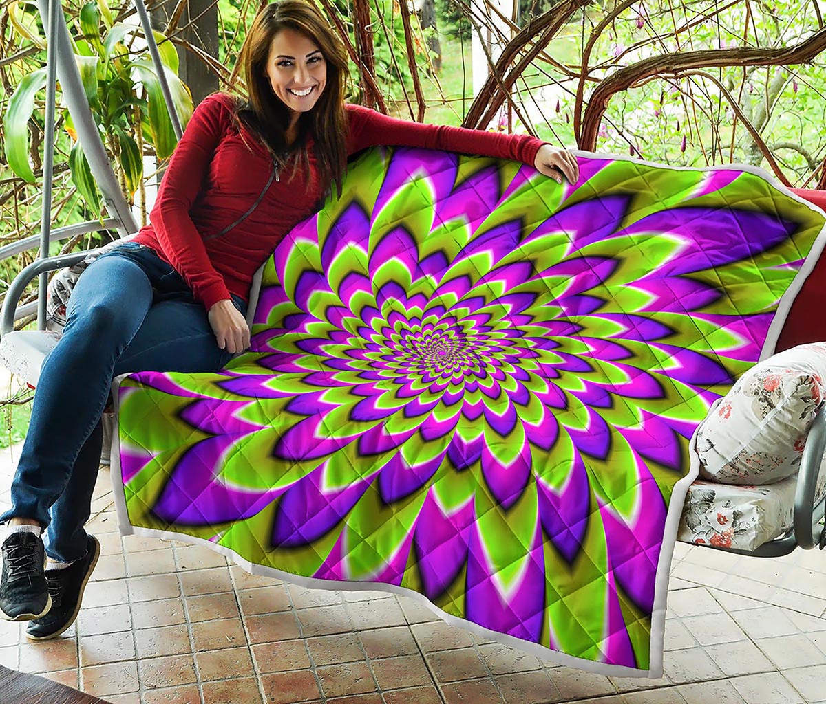 Green Expansion Moving Optical Illusion Quilt