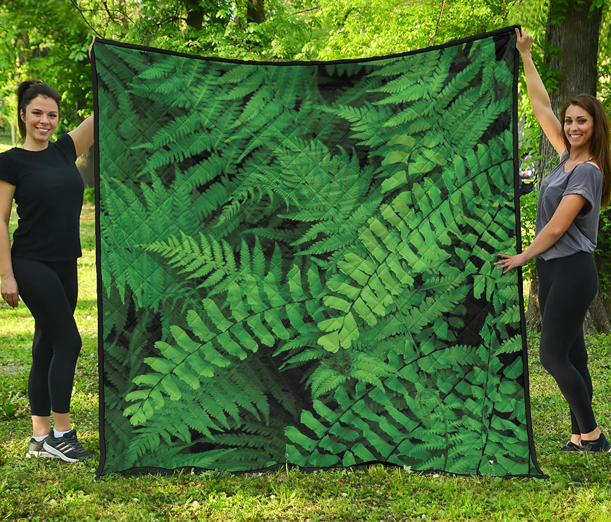 Green Fern Leaf Print Quilt