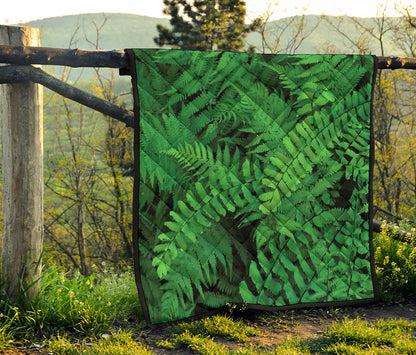 Green Fern Leaf Print Quilt