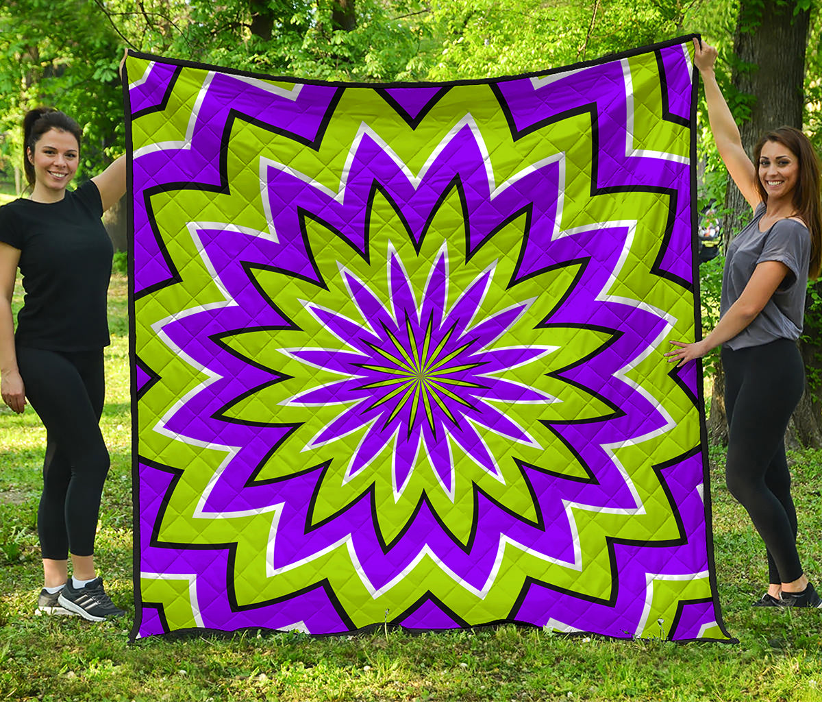 Green Flower Moving Optical Illusion Quilt