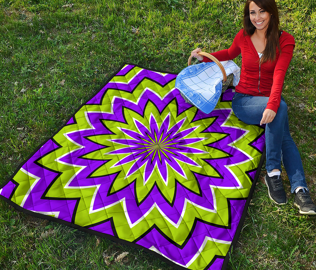 Green Flower Moving Optical Illusion Quilt