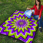 Green Flower Moving Optical Illusion Quilt