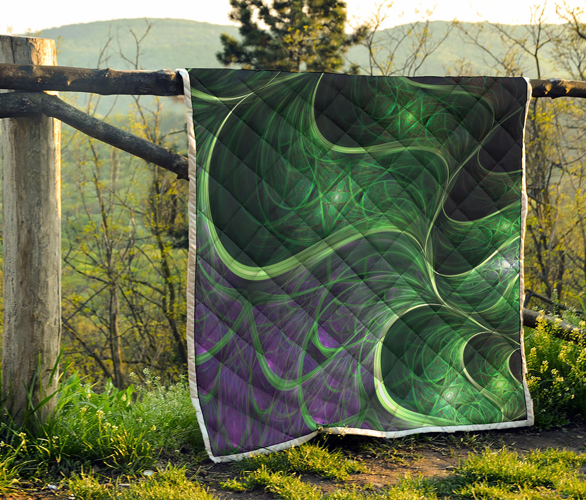 Green Fractal Print Quilt