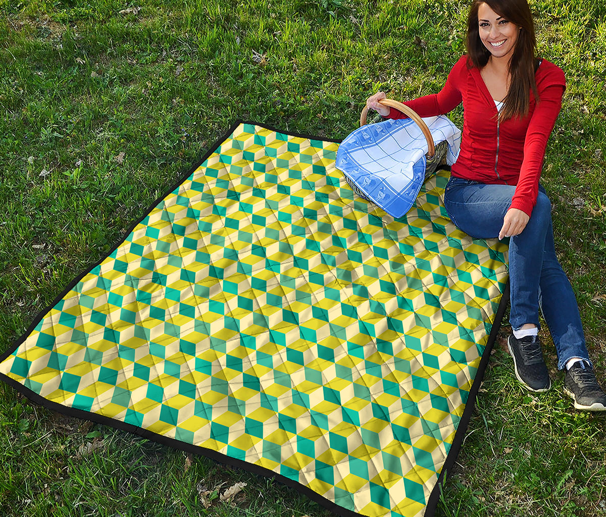 Green Geometric Cube Shape Pattern Print Quilt