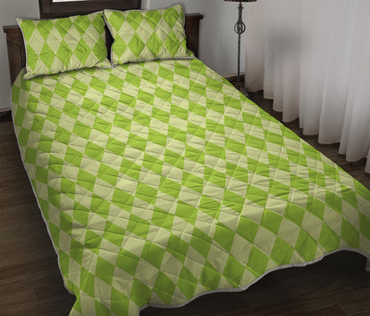 Green Harlequin Pattern Print Quilt Bed Set