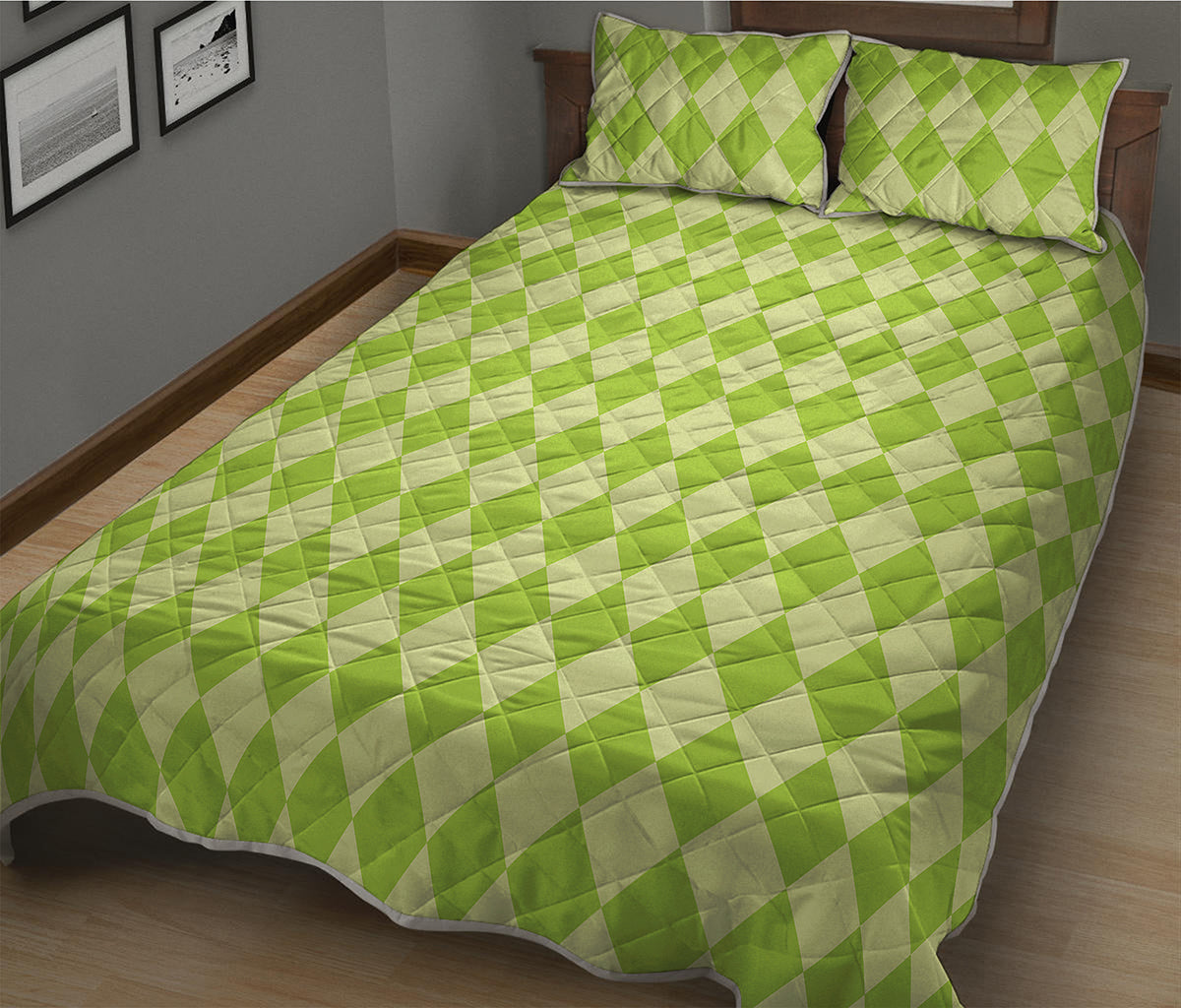 Green Harlequin Pattern Print Quilt Bed Set