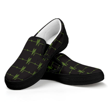 Green Heartbeat Pattern Print Black Slip On Shoes
