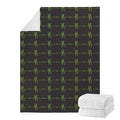 Green Heartbeat Pattern Print Blanket