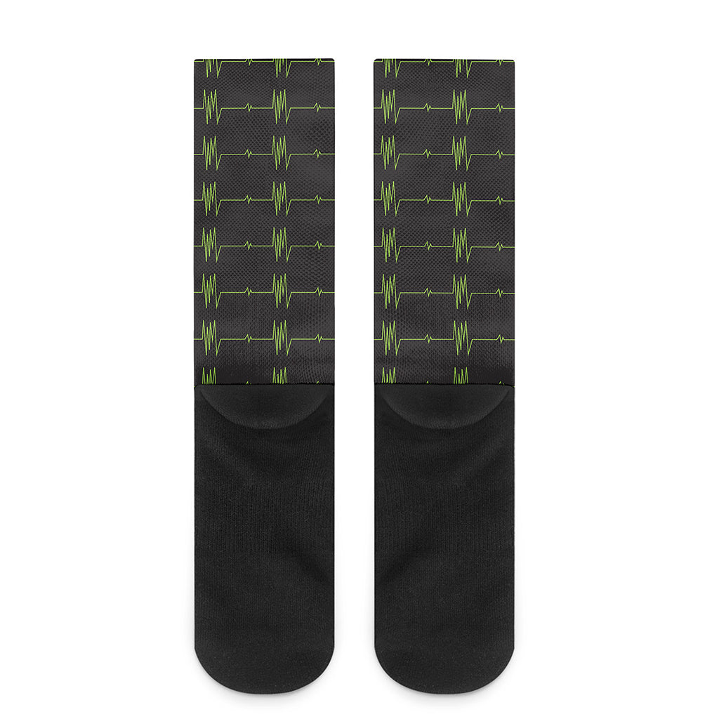 Green Heartbeat Pattern Print Crew Socks