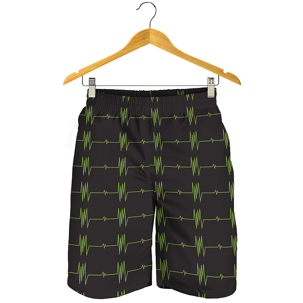 Green Heartbeat Pattern Print Men's Shorts