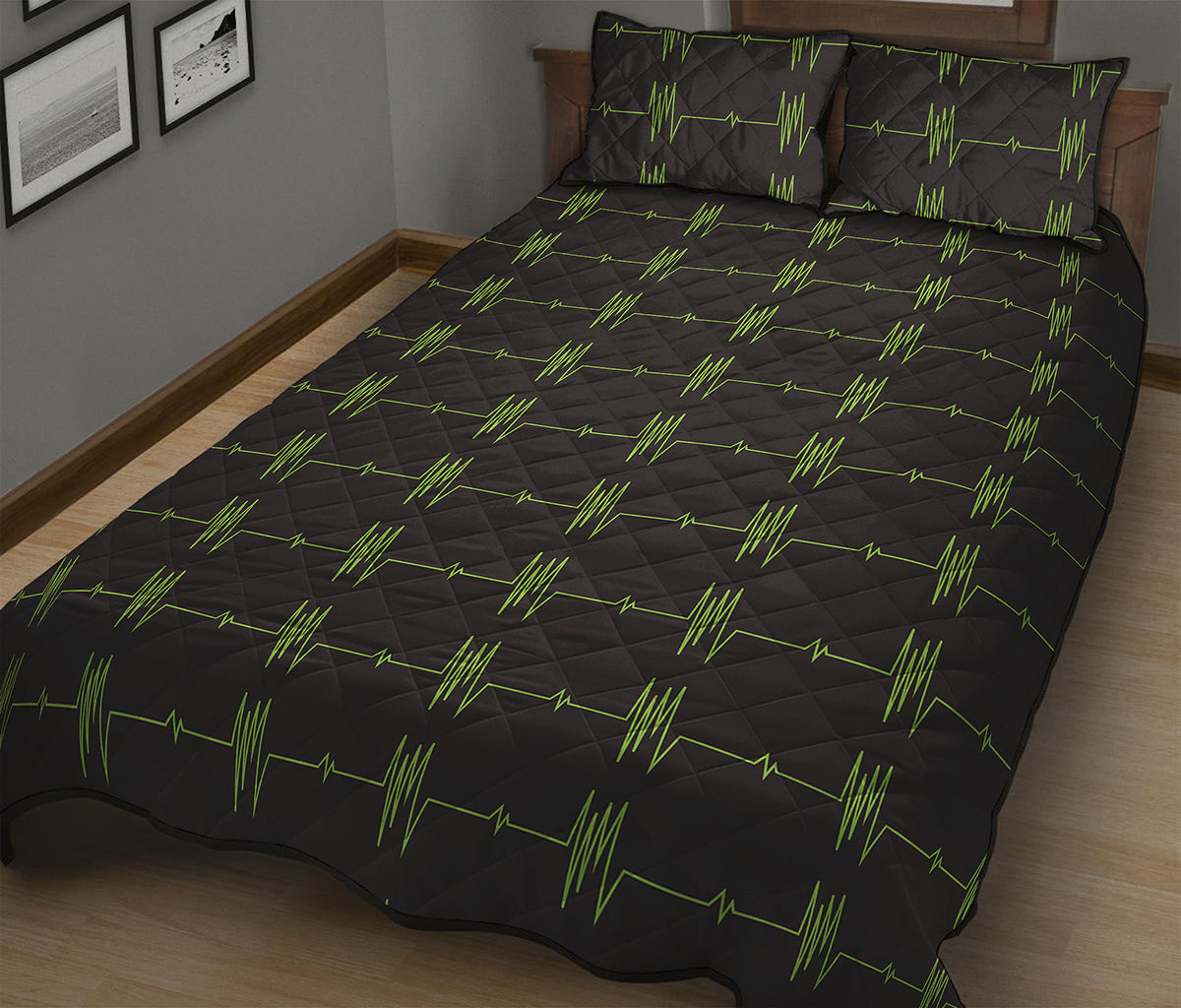 Green Heartbeat Pattern Print Quilt Bed Set