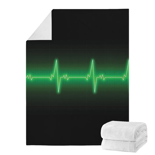 Green Heartbeat Print Blanket