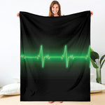 Green Heartbeat Print Blanket