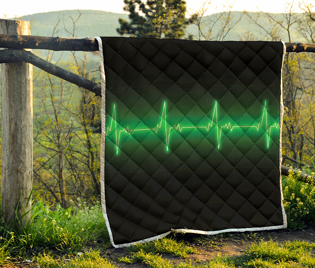 Green Heartbeat Print Quilt