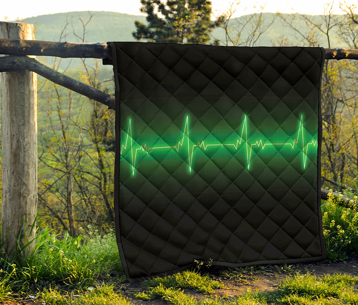 Green Heartbeat Print Quilt