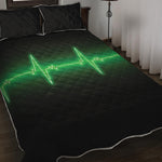 Green Heartbeat Print Quilt Bed Set