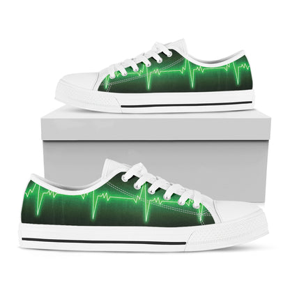 Green Heartbeat Print White Low Top Shoes