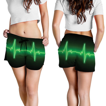 Green Heartbeat Print Women's Shorts