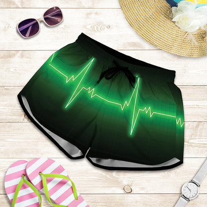 Green Heartbeat Print Women's Shorts