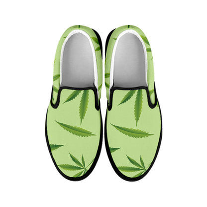 Green Hemp Leaves Pattern Print Black Slip On Shoes