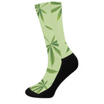 Green Hemp Leaves Pattern Print Crew Socks