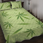 Green Hemp Leaves Pattern Print Quilt Bed Set
