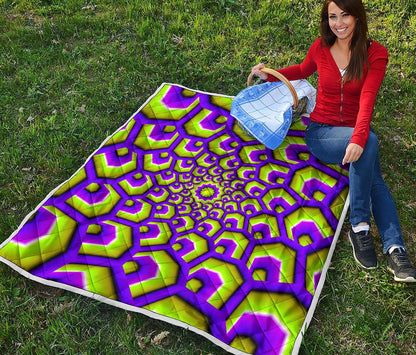Green Hive Moving Optical Illusion Quilt