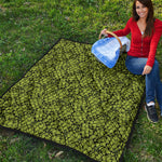 Green Hop Cone Pattern Print Quilt