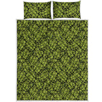 Green Hop Cone Pattern Print Quilt Bed Set