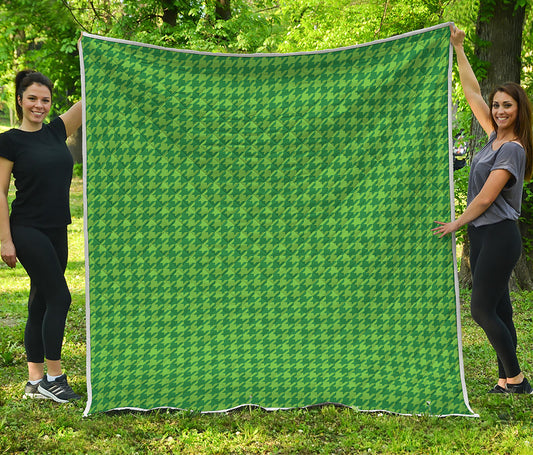 Green Houndstooth Pattern Print Quilt