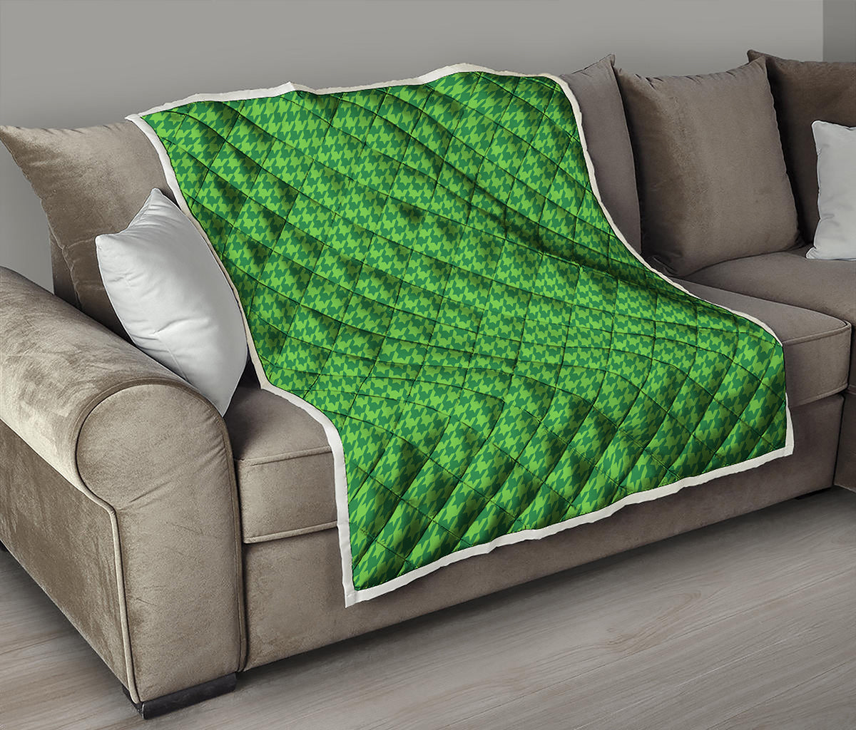 Green Houndstooth Pattern Print Quilt