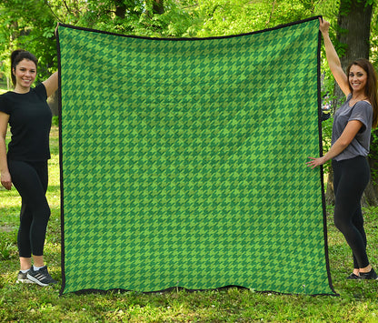 Green Houndstooth Pattern Print Quilt