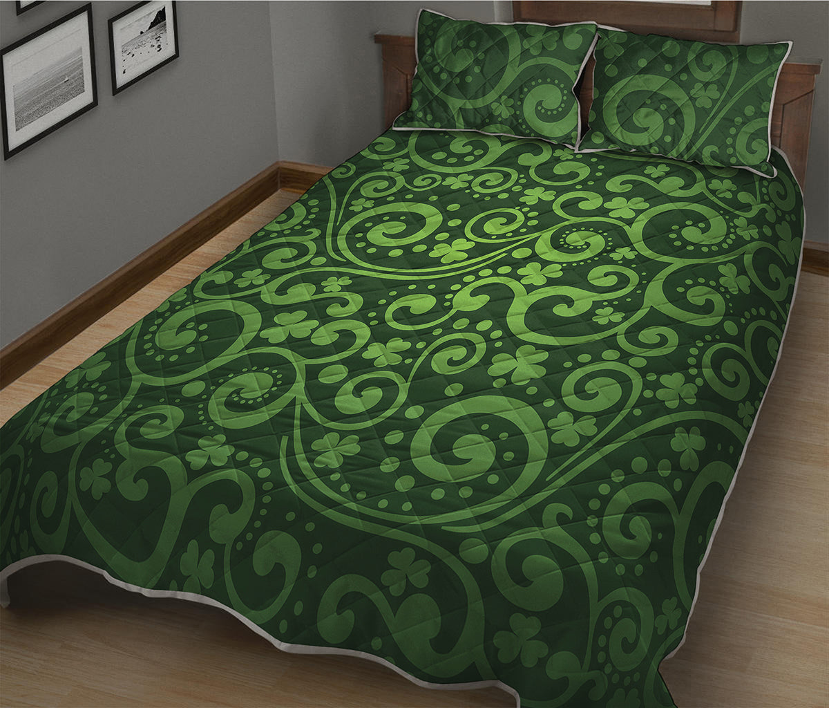 Green Irish Saint Patrick's Day Print Quilt Bed Set