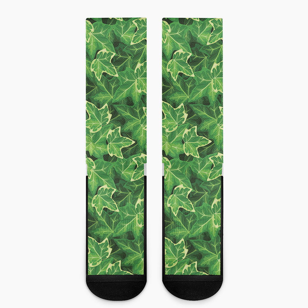 Green Ivy Leaf Pattern Print Crew Socks
