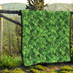 Green Ivy Leaf Pattern Print Quilt