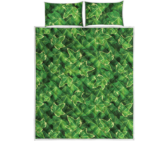 Green Ivy Leaf Pattern Print Quilt Bed Set