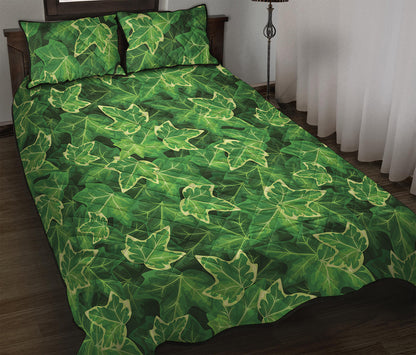 Green Ivy Leaf Pattern Print Quilt Bed Set