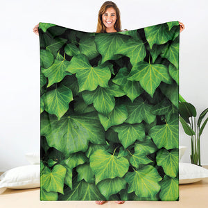 Green Ivy Leaf Print Blanket